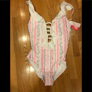 NWT Lilly Pulitzer Carmen one piece - size 12